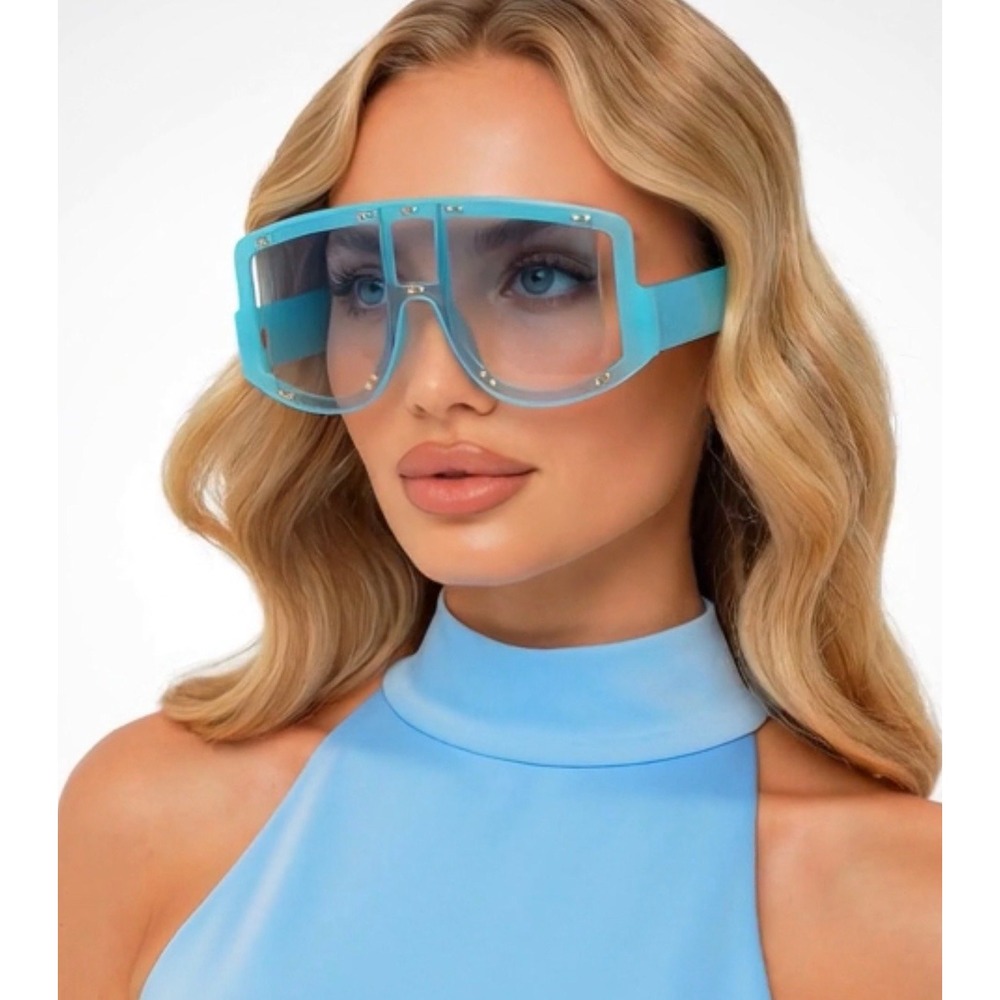 Oversized Shield Sunglasses Women Fashion Visor Sunglasses Rivet Design‎ Luxury
